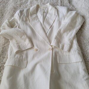 H&M Double-breasted white blazer size small.